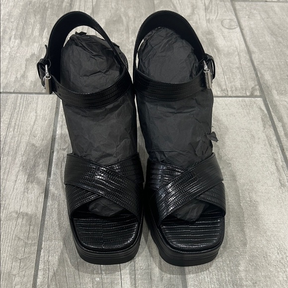 NWOT- The Kooples Black Lizard Effect Embossed Leather Heels - Picture 7 of 7